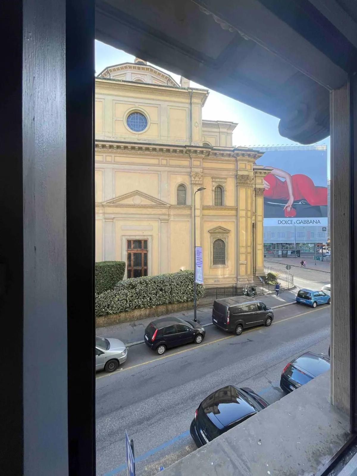 Apartamento Ampio E Accogliente Bilocale - Fara 1, Porta Nuova Milán Exterior foto
